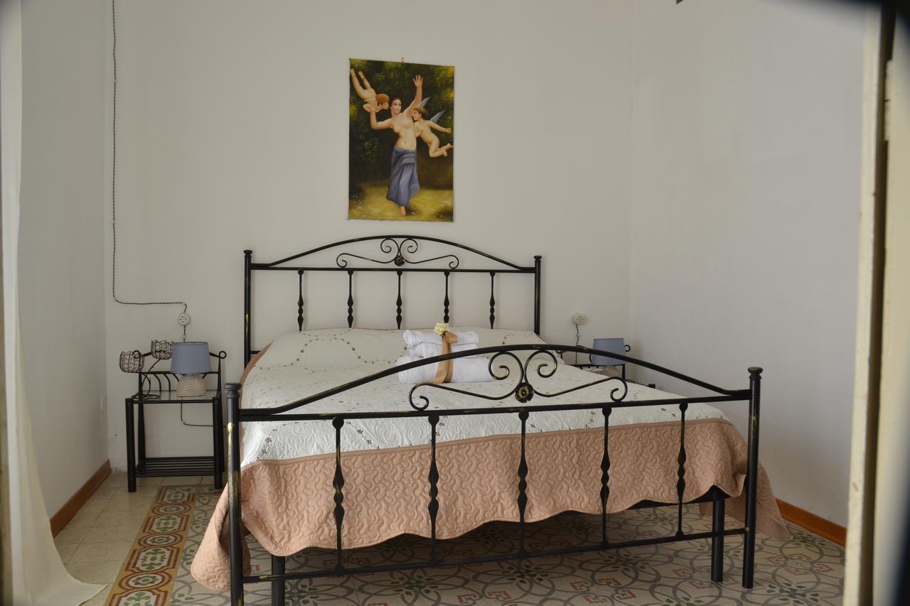 Gocce Siciliane Apartments Porto Empedocle Exteriör bild